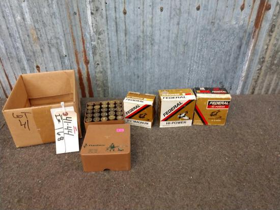 Various shotgun ammo package: 41.44 includes 16, 20, and 12 gauge ammo 100 rounds total