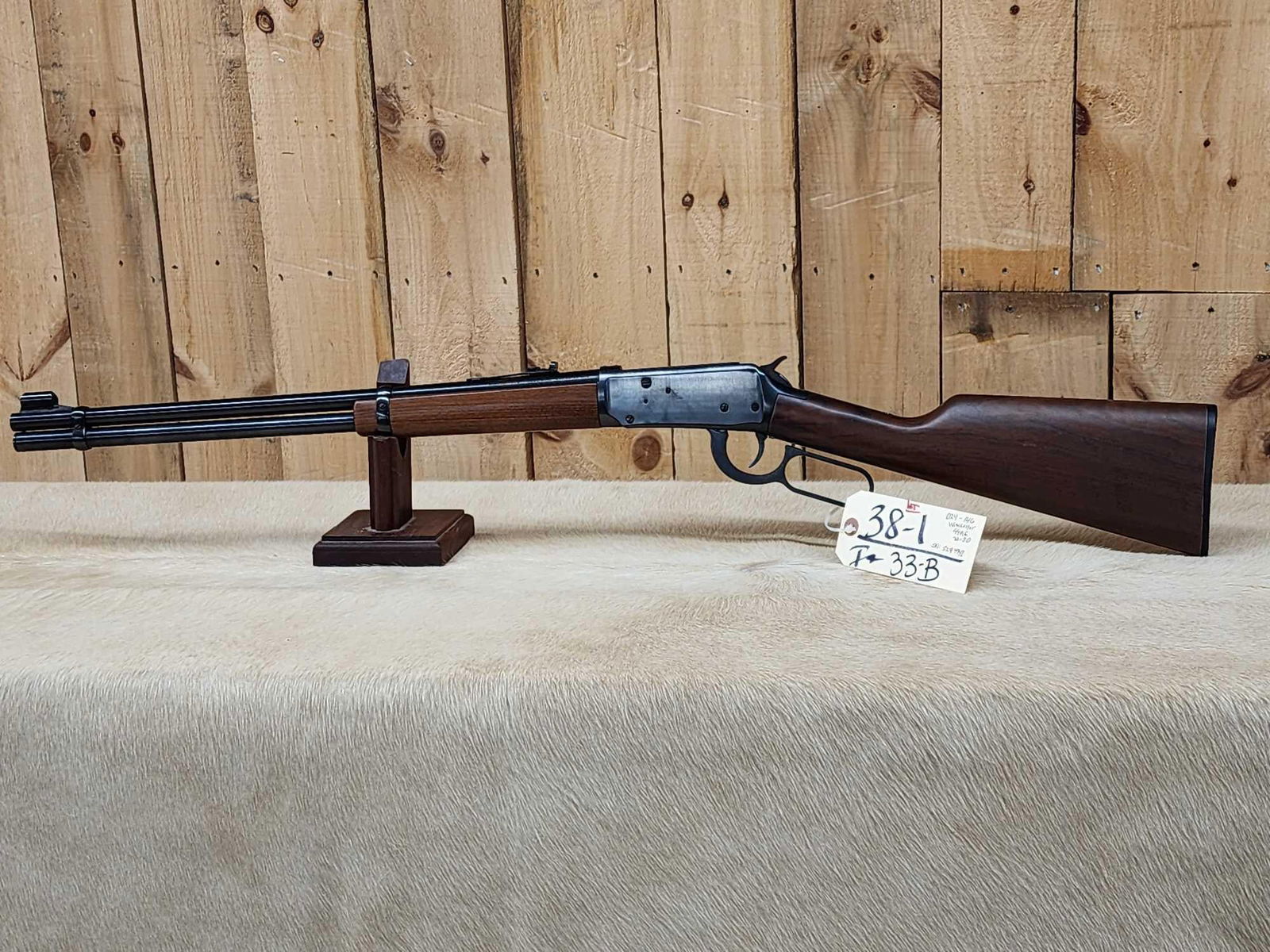 Winchester Model 94AE 30-30 Lever Action Rifle: 38.1 Nice clean gun has seen little use SN 5274942