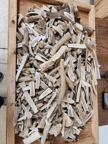 31.5 Lbs Of Elk Antler Chunks And Slices