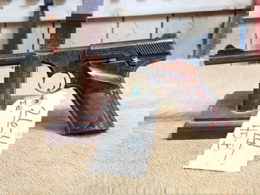 Colt Woodsman. 22 Semi Auto Pistol