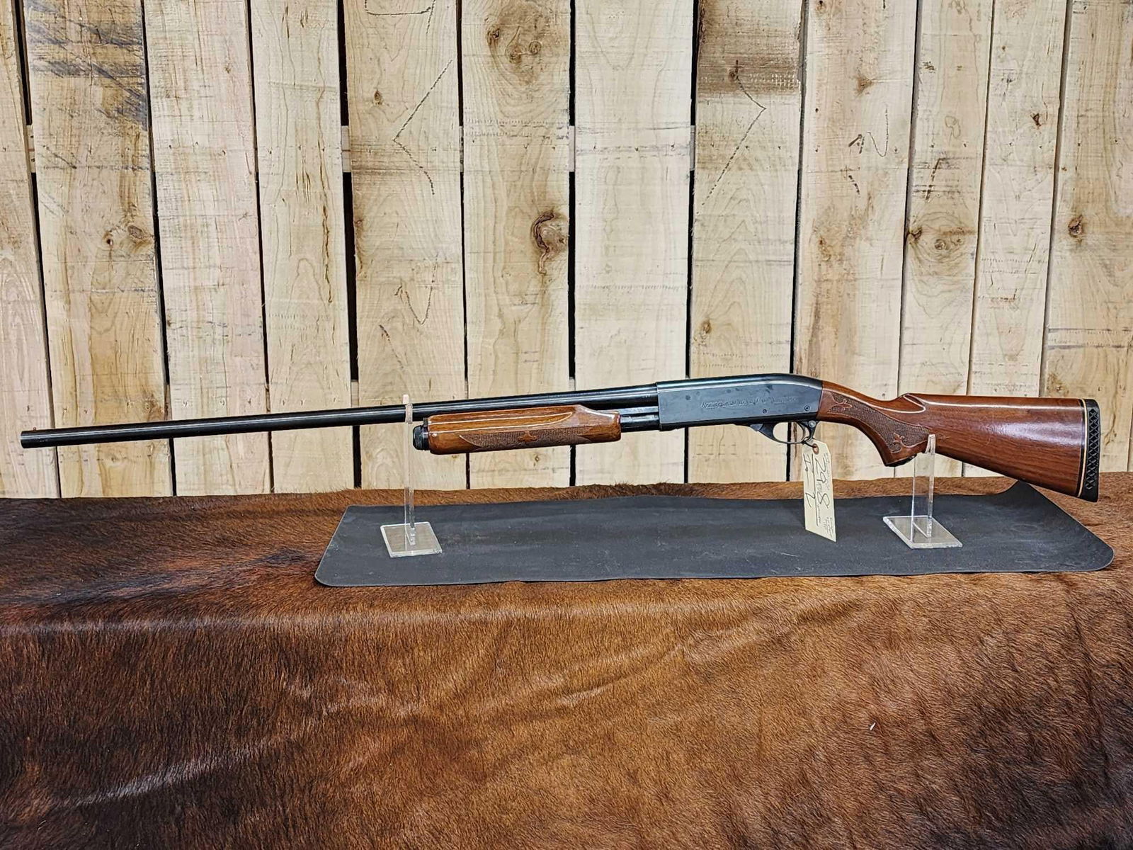 Remington Model 870 Magnum Wingmaster 12ga Pump Shotgun (1 of 17)