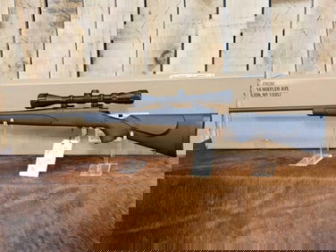 Remington Model 700 .223 Bolt Action Rifle Like New