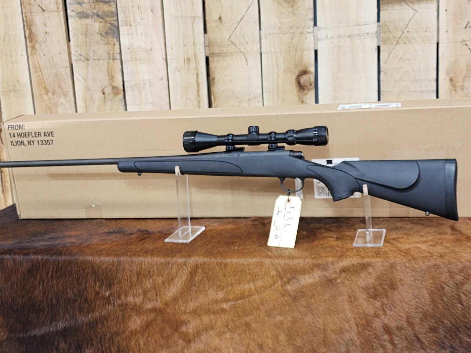Remington Model 700 .223 Bolt Action Rifle Like New (1 of 6)