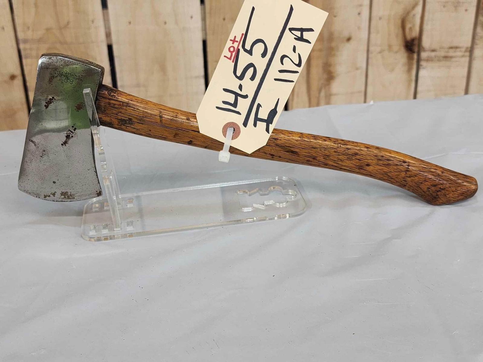 Vintage Marble's No.9 Hatchet (1 of 5)