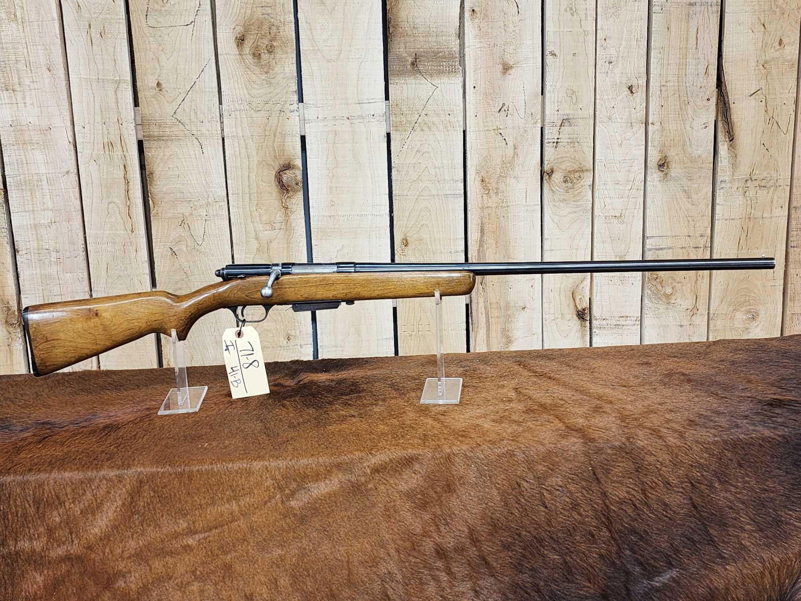 Stevens Model 258A 20ga Bolt Action Shotgun: 71.8 Seems to be in good shape for its age SN NA