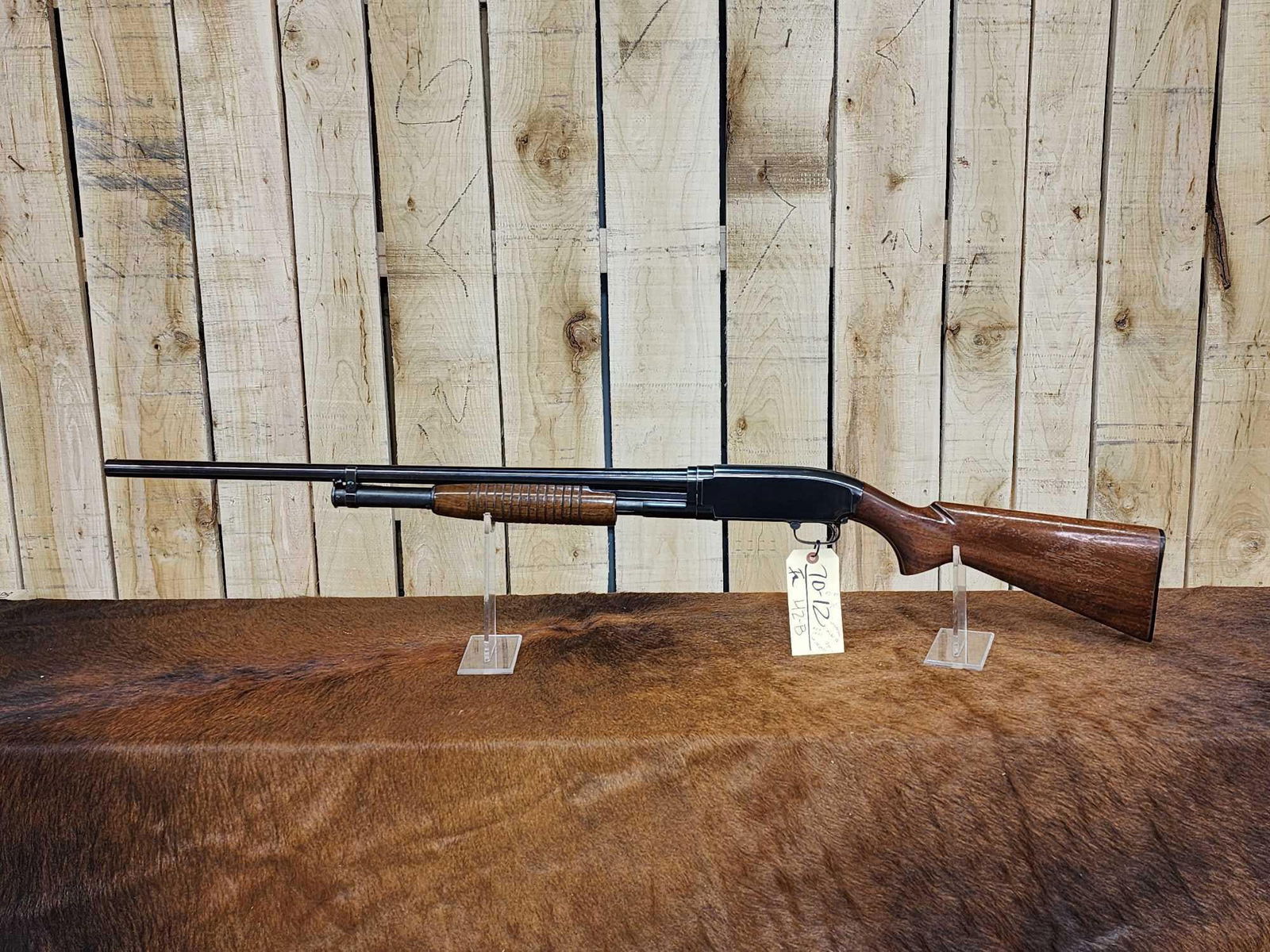 Winchester Model 12 12ga Pump Shotgun (1 of 9)