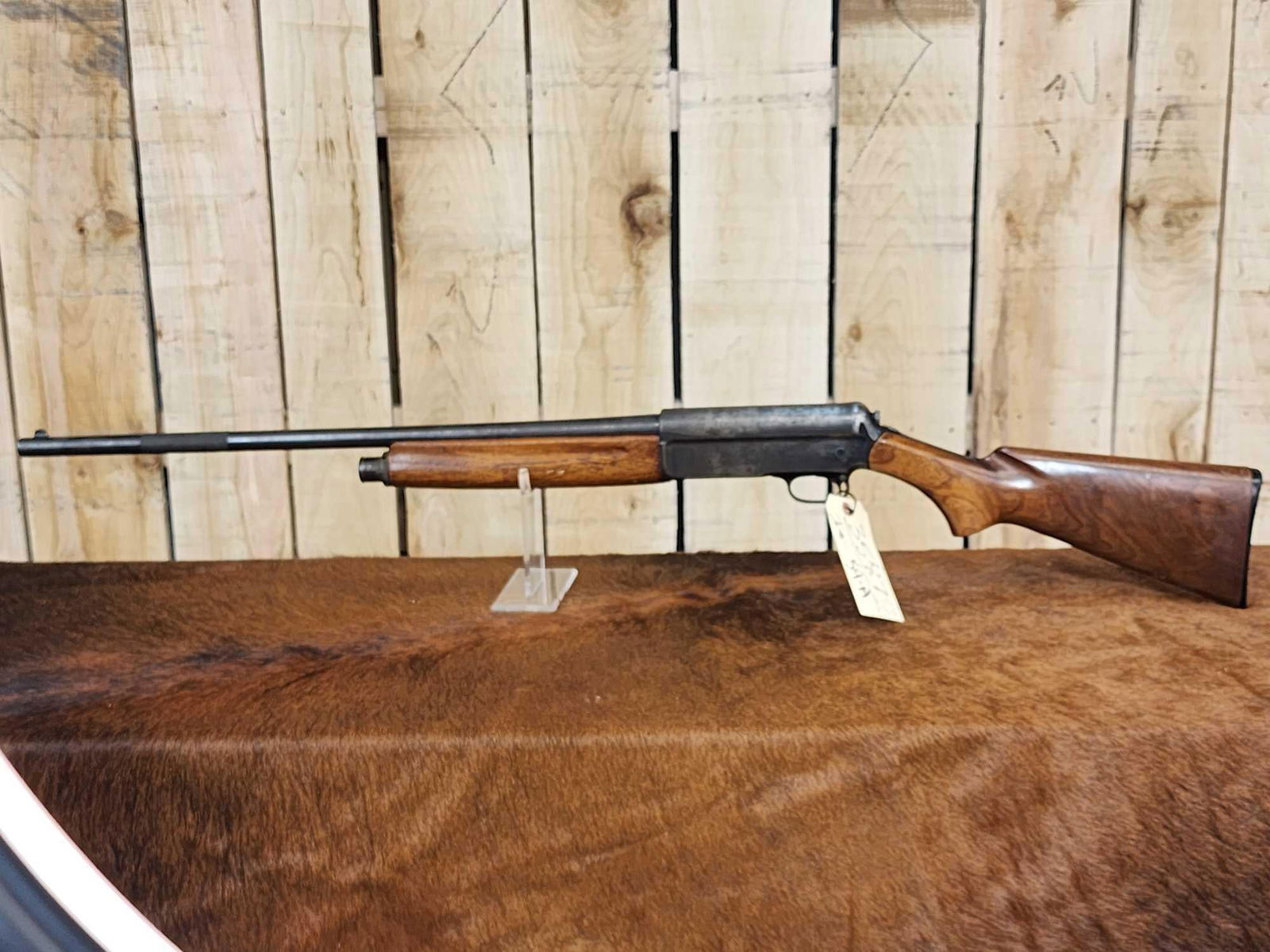 Winchester Model 1911 12ga Semi Auto Shotgun (1 of 10)