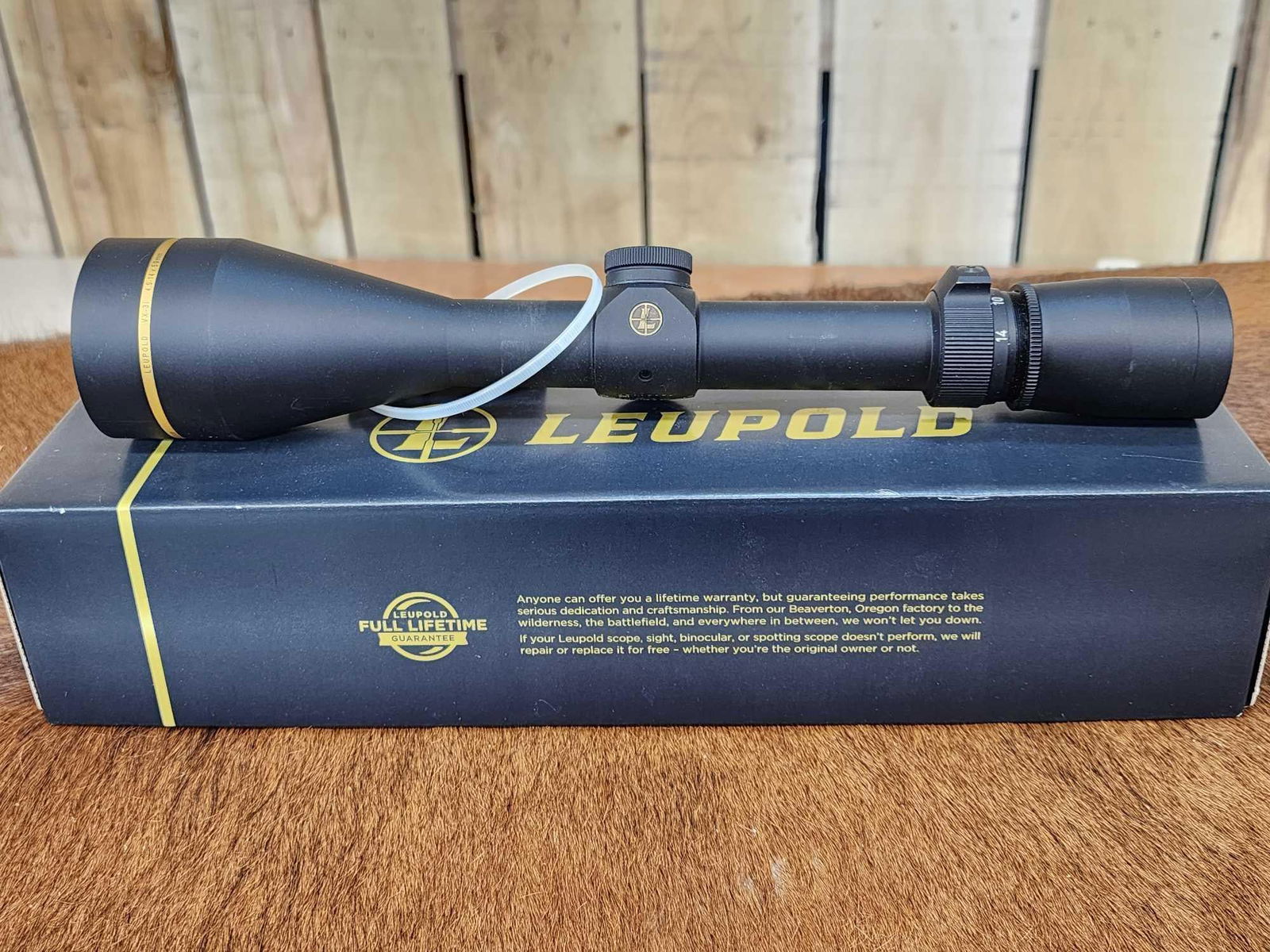 Leupold VX 3i 4.5-14x50 Scope (1 of 2)