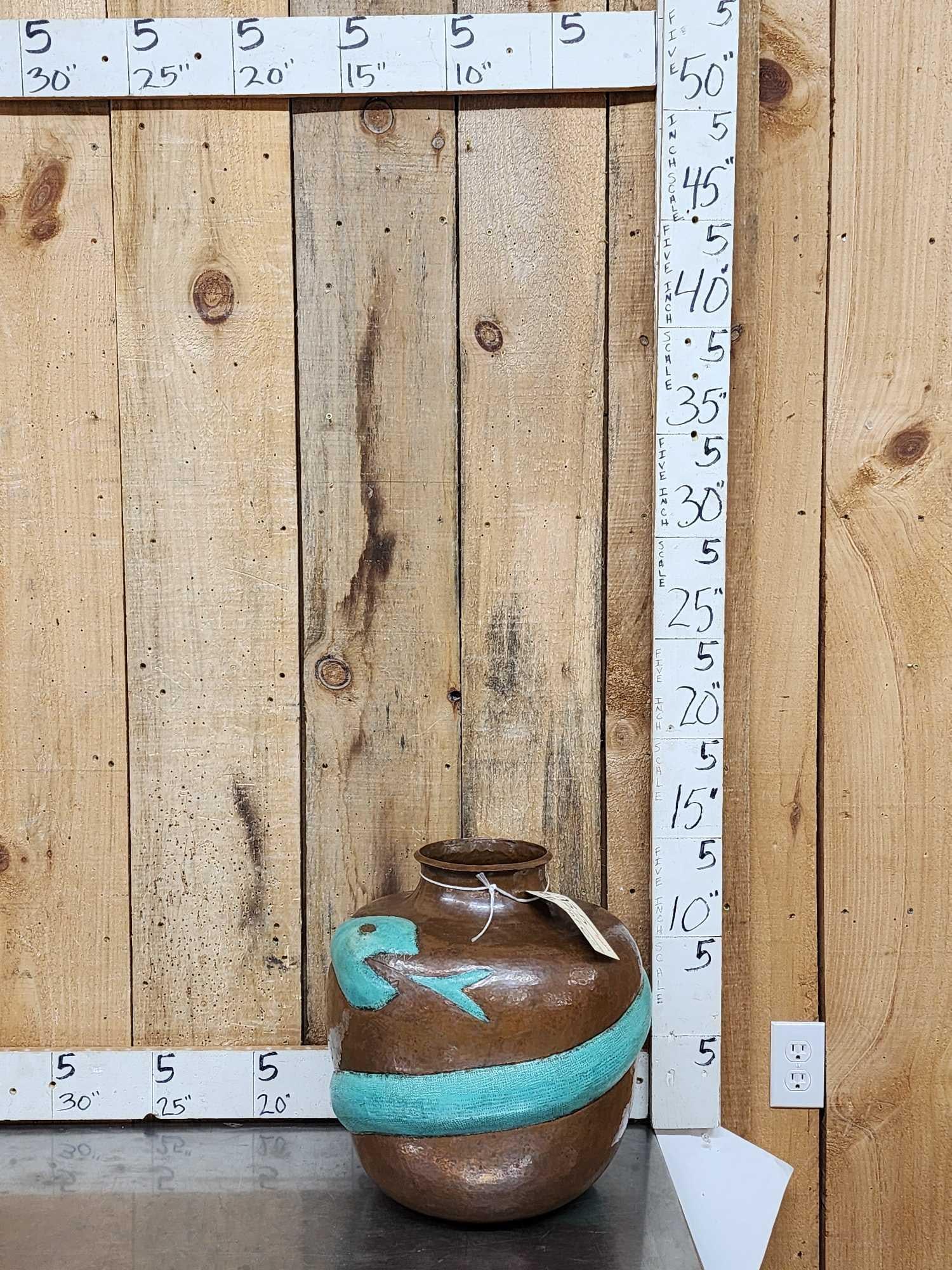 Vintage Southwestern Style Hand Hammered Copper Vessel: 93.5 Great craftsmanship awesome look 12.6 Lbs