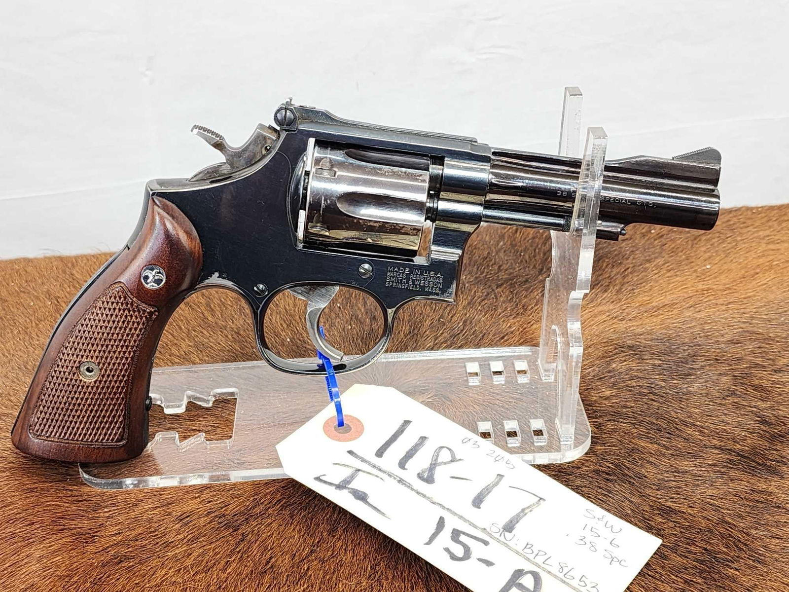 Smith & Wesson Model 15-6 38 Special Revolver (1 of 9)