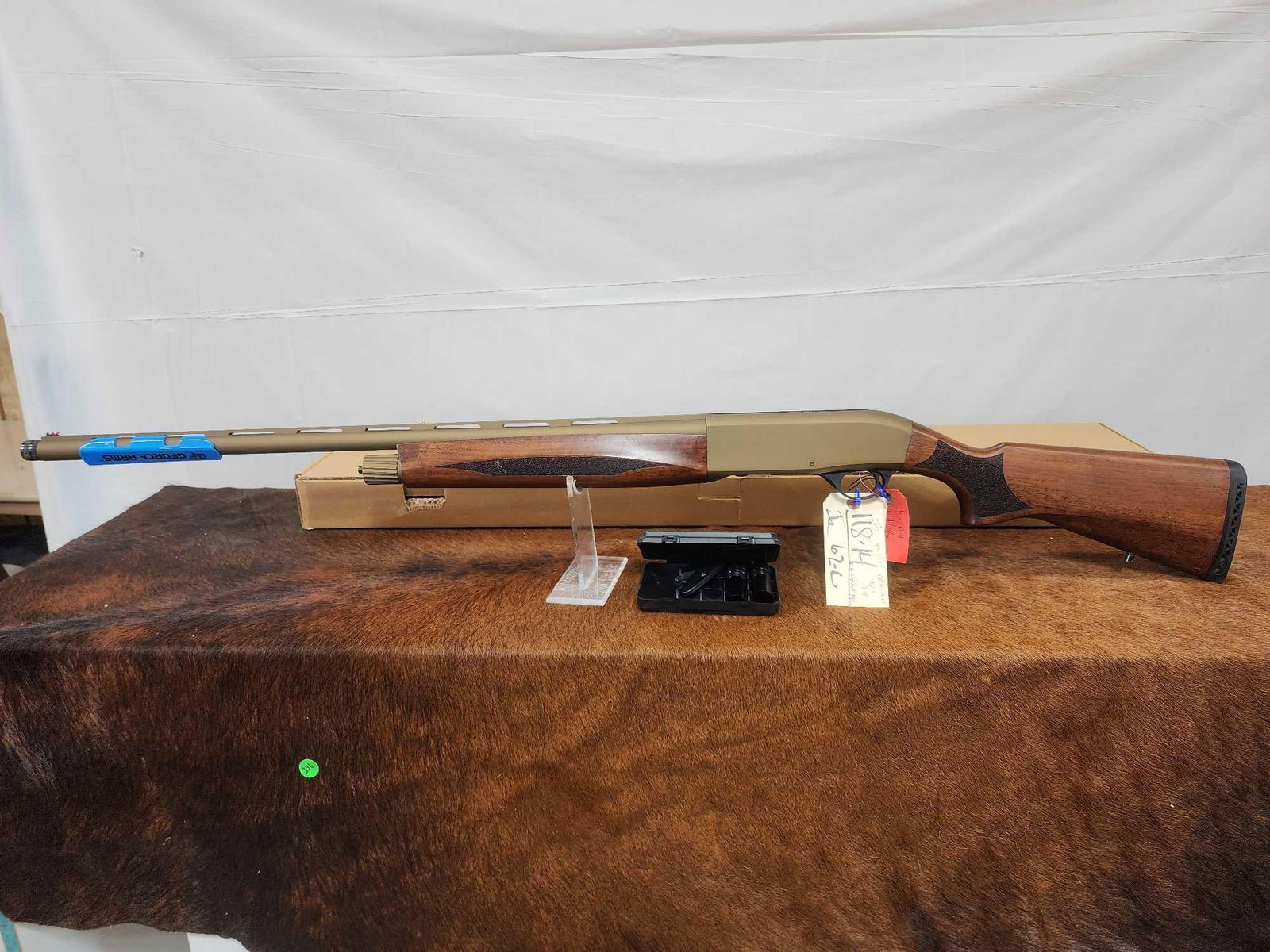 Gforce Arms GF1 12ga Semi Auto Shotgun (1 of 10)