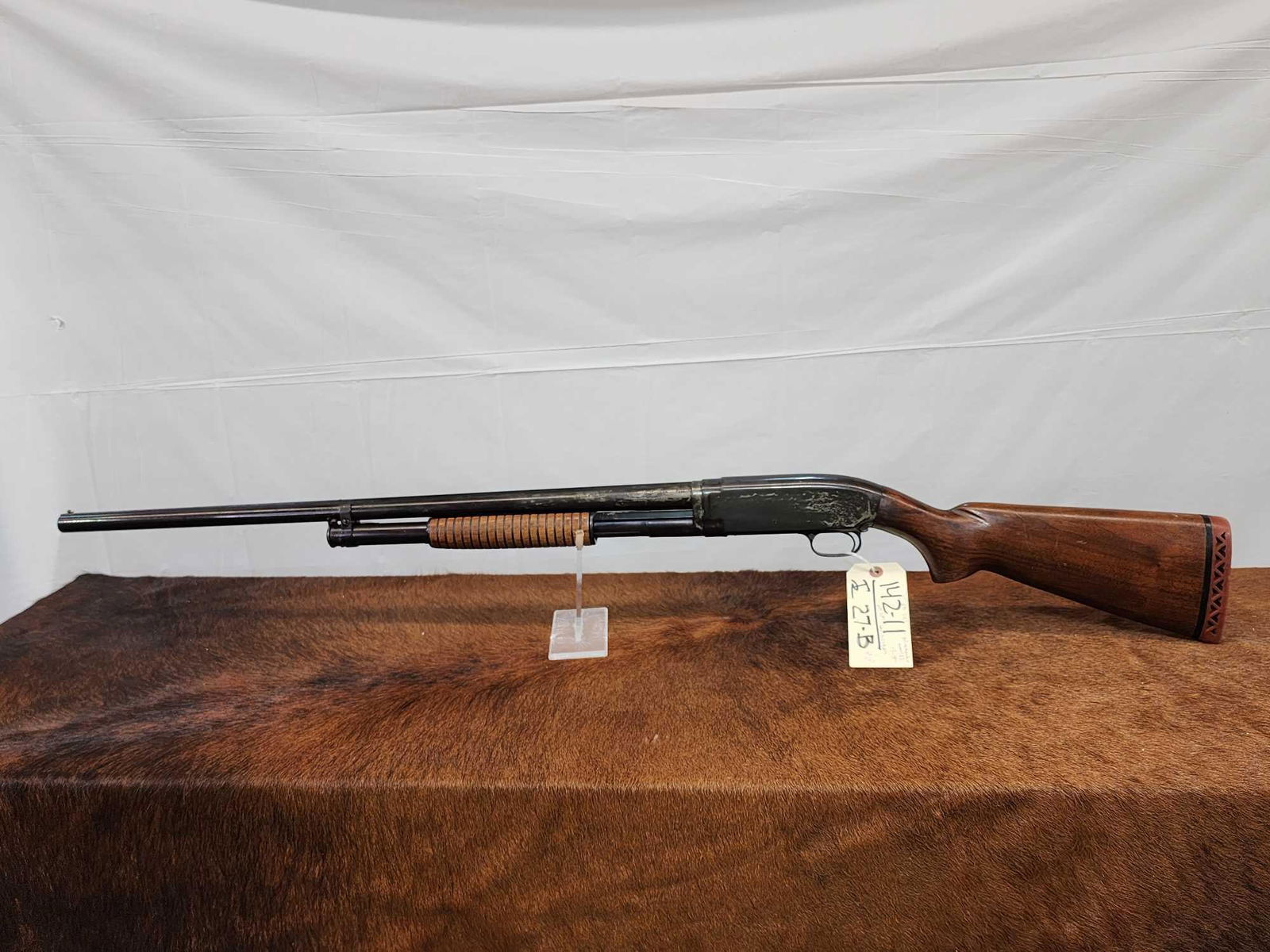 Winchester Model 12 12ga Pump Shotgun Solid Rib (1 of 8)
