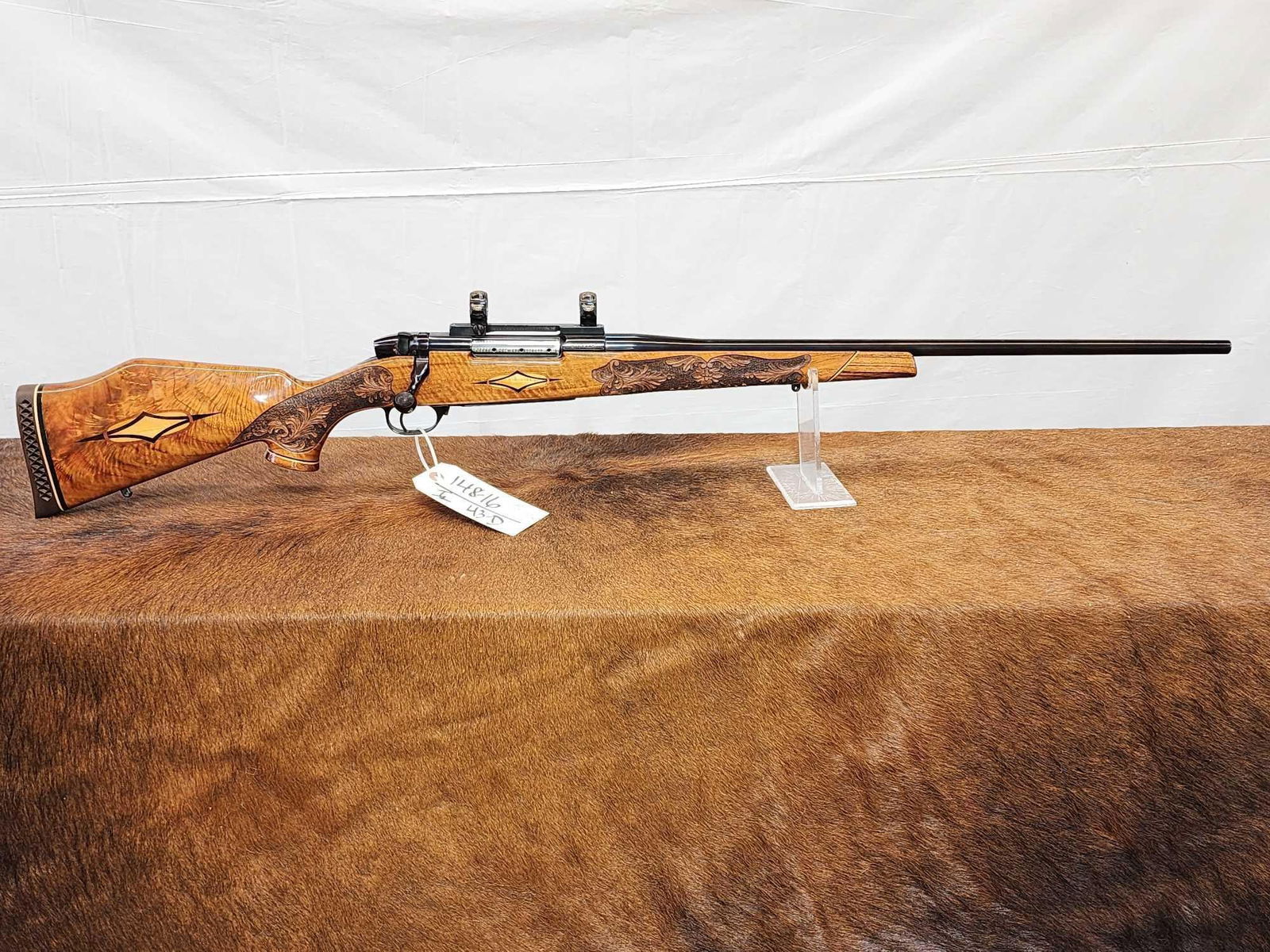 Spectacular Weatherby Mark V 300 Weatherby Magnum Weatherby Custom Bolt Action Rifle (1 of 20)