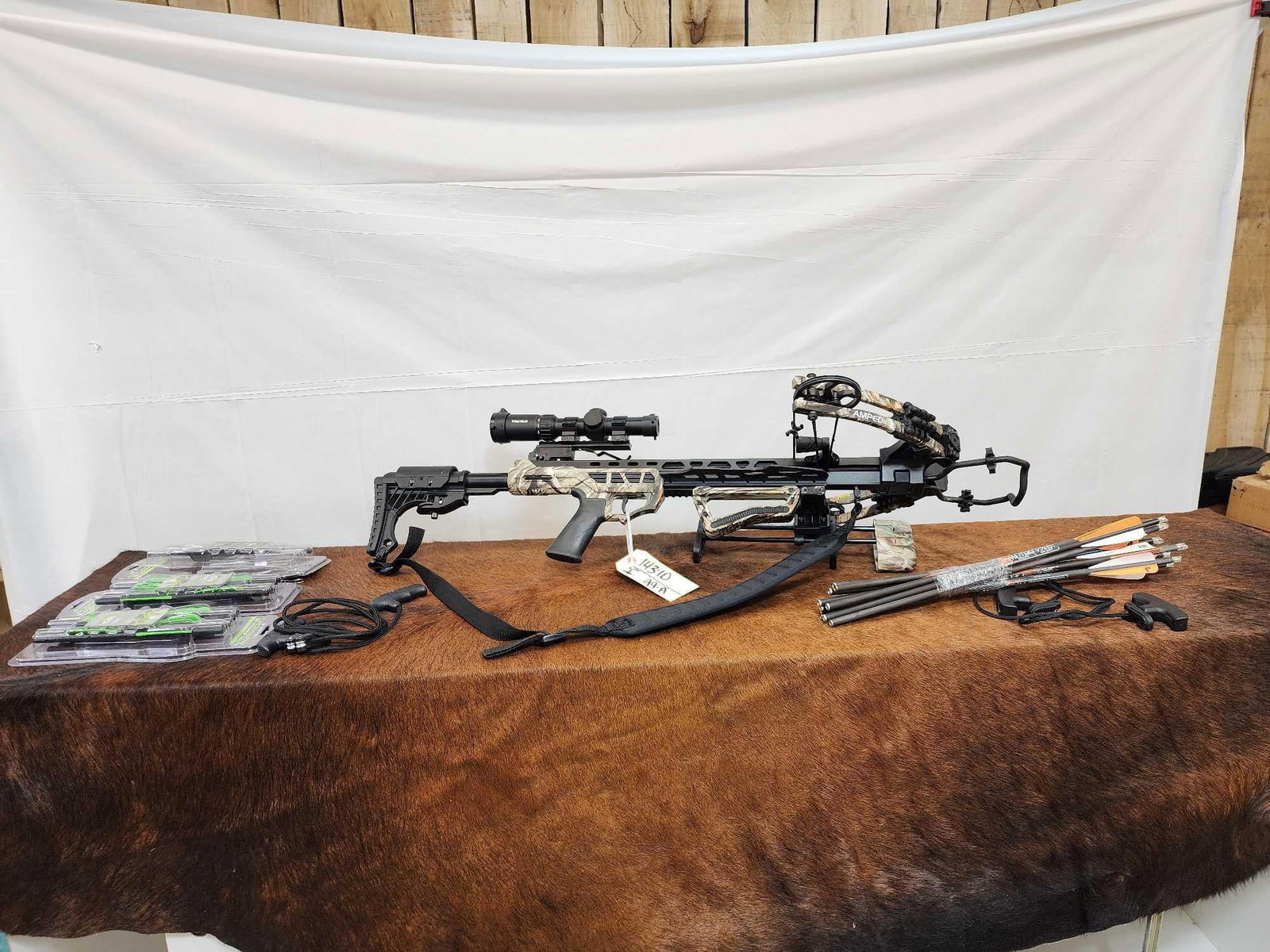 Center Point Archery Amped 415 Crossbow With Scope & Accessories (1 of 9)