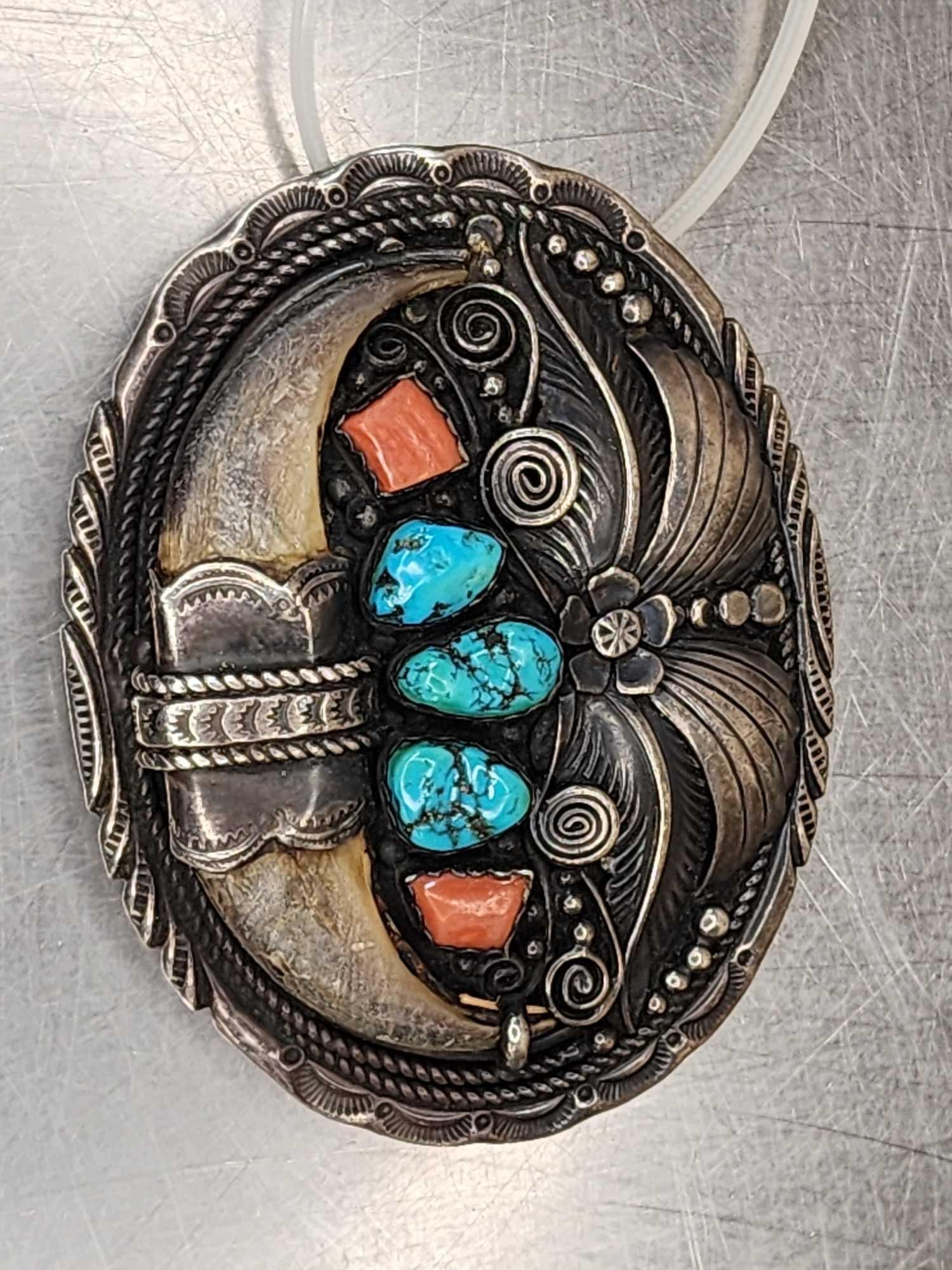 Vintage Sterling Silver Black Bear Claw Belt Buckle: 75.20 Classic vintage look likely Native American made signed