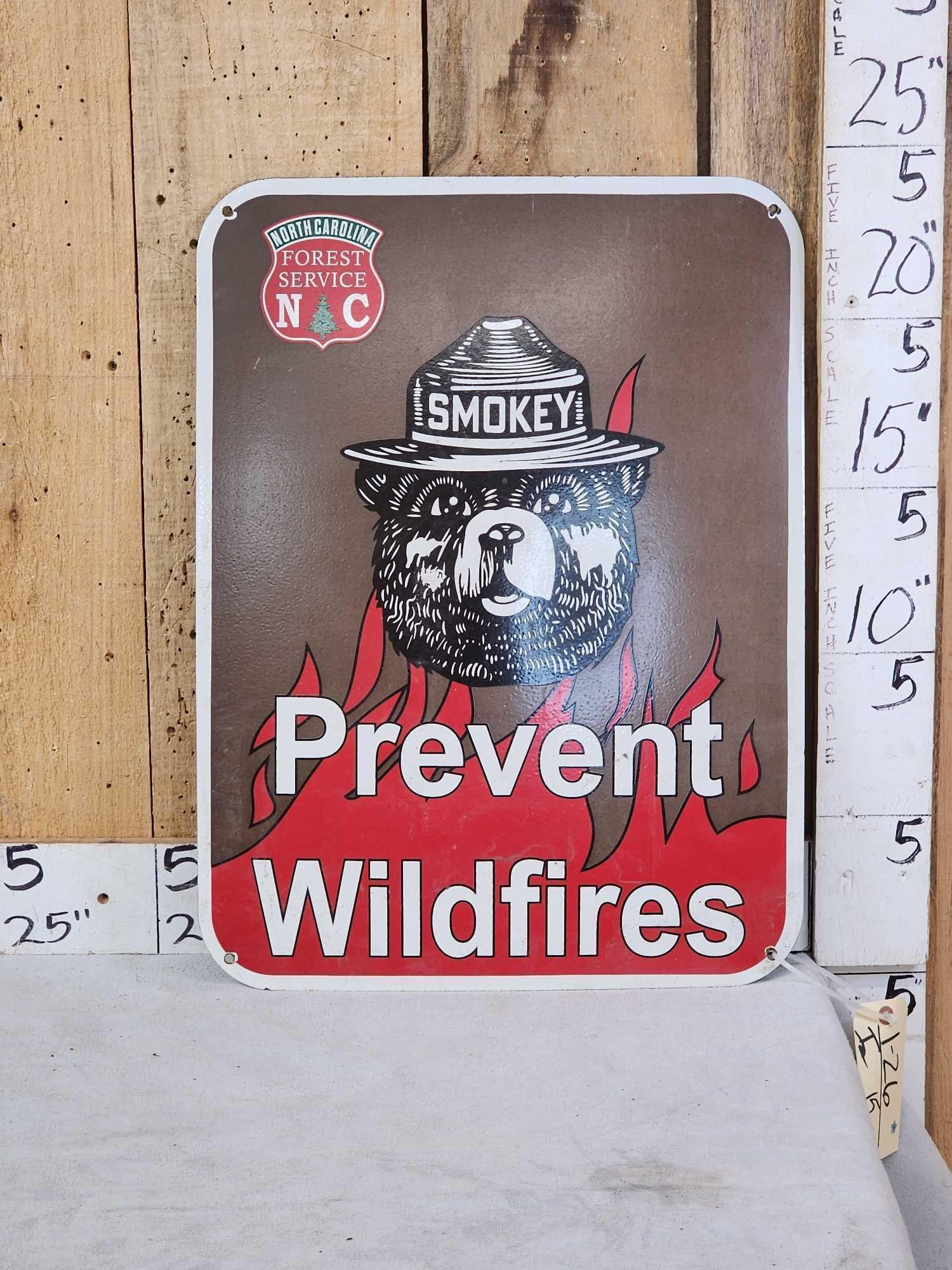 Smokey The Bear Porcelain Sign: 1.26 Great decorative piece