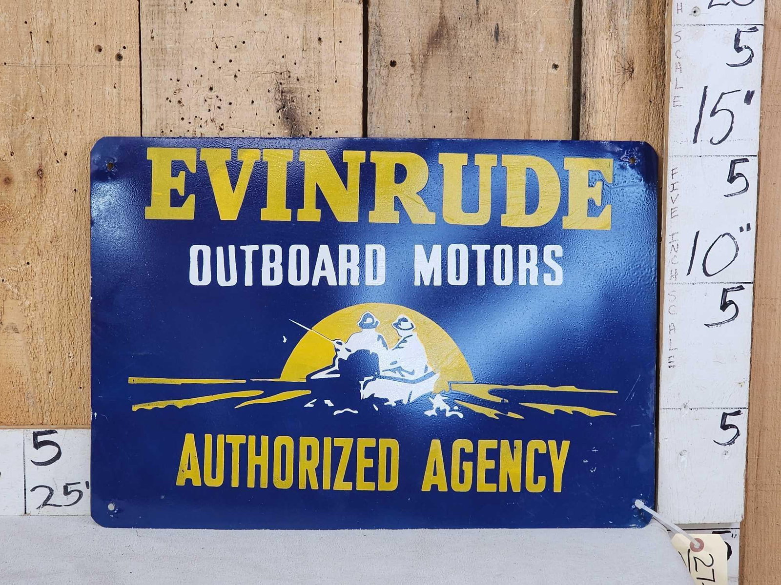 Evinrude Outboard Motors advertising sign: 27.17 Great decorative piece