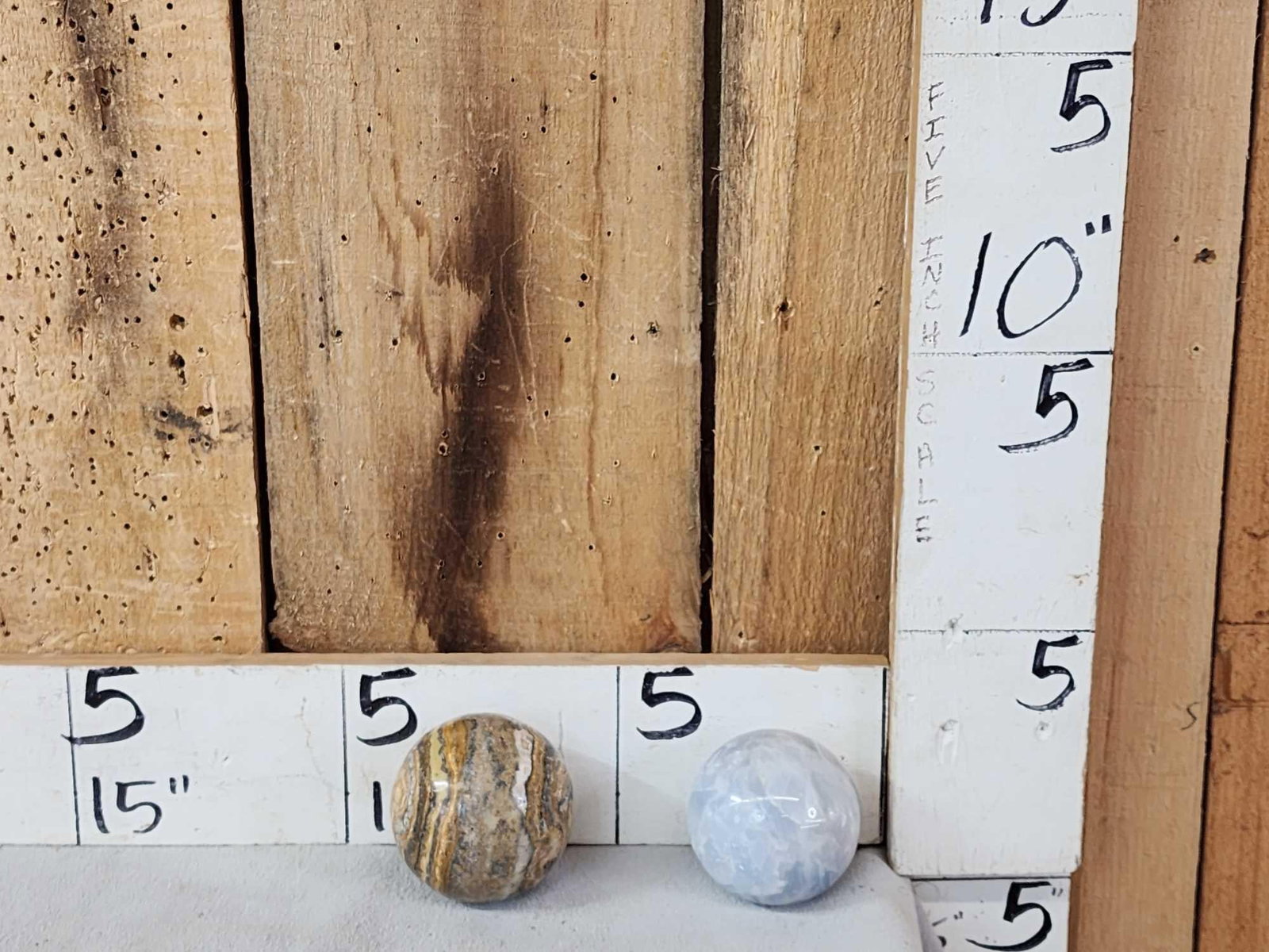 Banded Chalcedony & Blue Celestite Spheres Fossils Minerals: 33.4 Pretty pieces polished to a high sheen total weight 3.2 Lbs