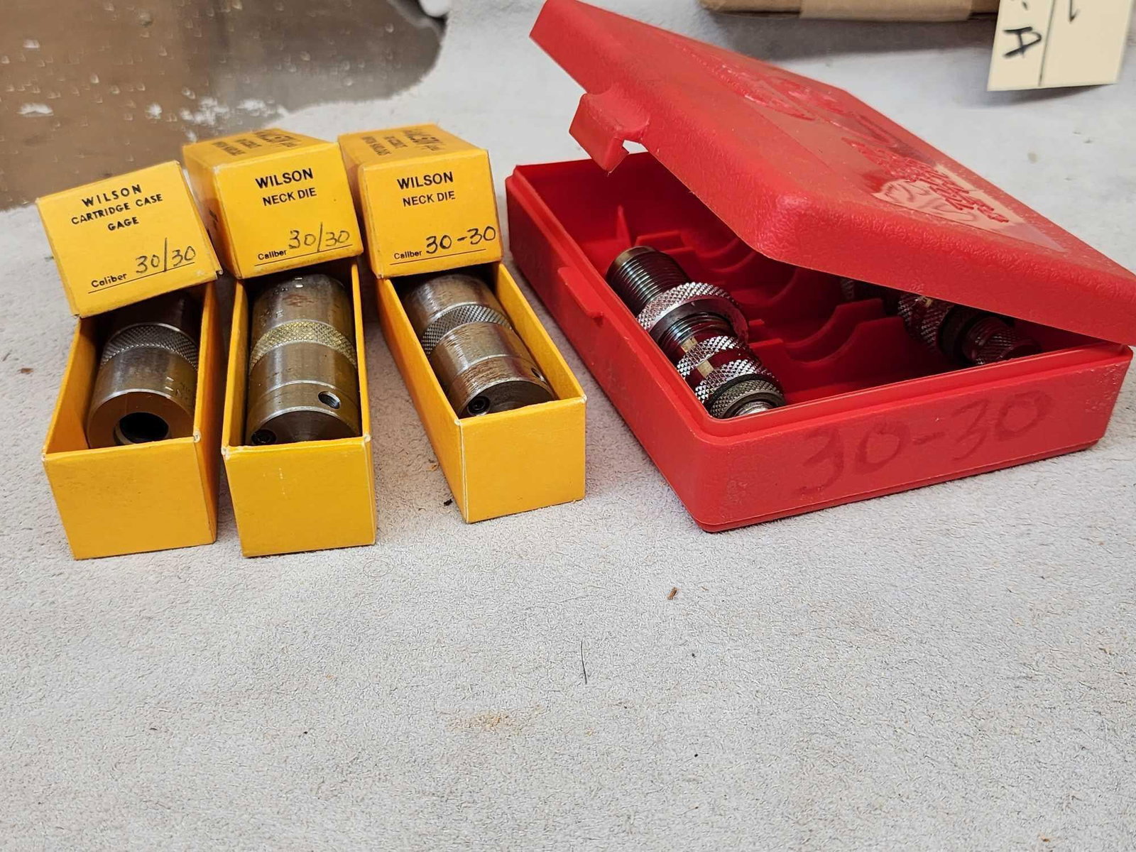 Ammunition Reloading Tools Package - 6