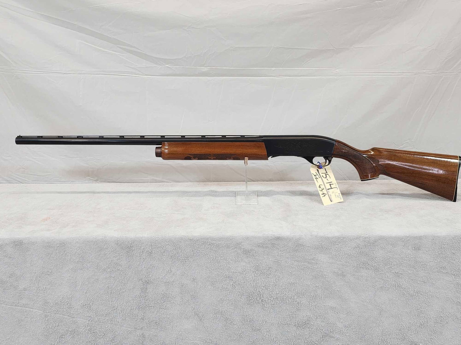 Remington Model 1100 12ga Semi Auto Shotgun: 75.14 Extra clean gun great condition for its age minimal normal wear 28" barrel shiny bore full choke vent rib SN M210318V