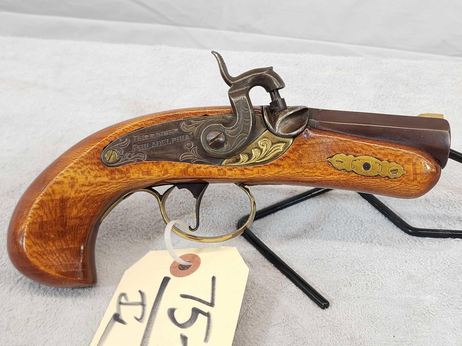 Philadelphia Derringer. 45cal Black Powder Derringer: 75.33 No ffl required