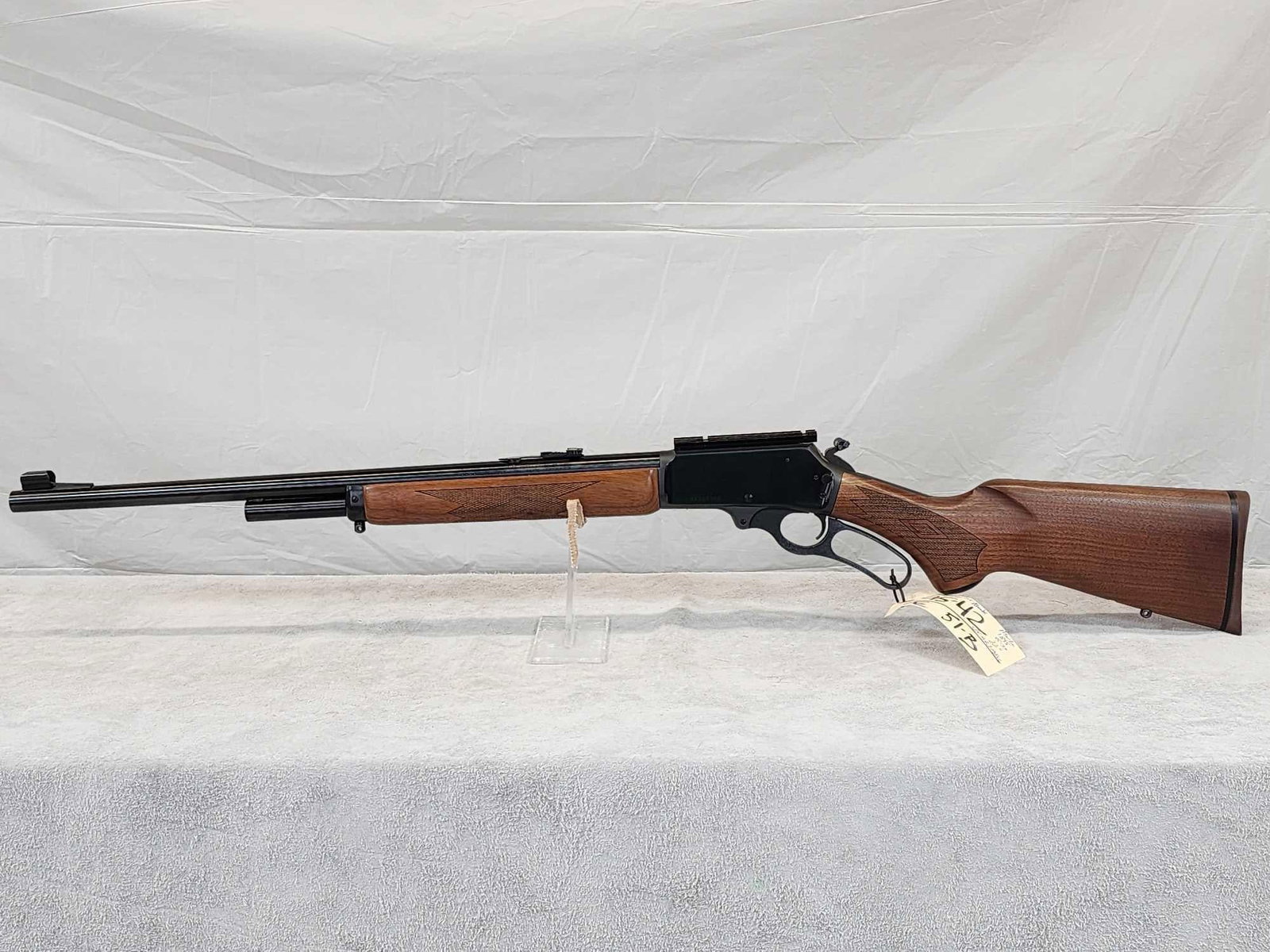 Marlin Model 1895 45-70 Govt Lever Action Rifle: 95.42 Nice clean gun minimal wear 22" barrel shiny bore good rifling crisp action SN MR20356C
