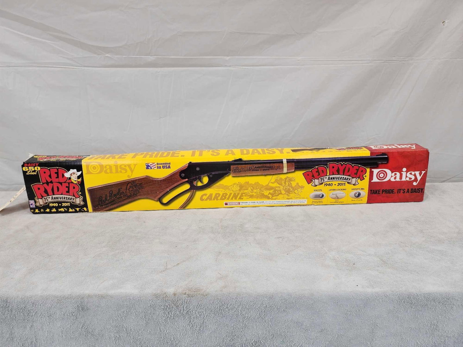 Daisy Red Ryder 75th Anniversary Edition Air Rifle (1 of 7)