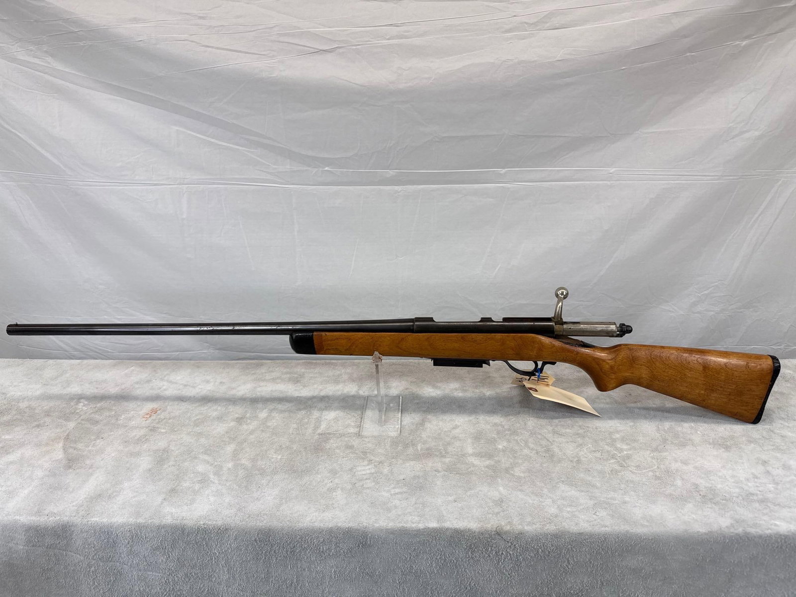 J Stevens Arms 258A 20 gauge Bolt Action Shotgun: 114.10 used 26 inch barrel shinny bore mod choke detachable magazine sn nsn