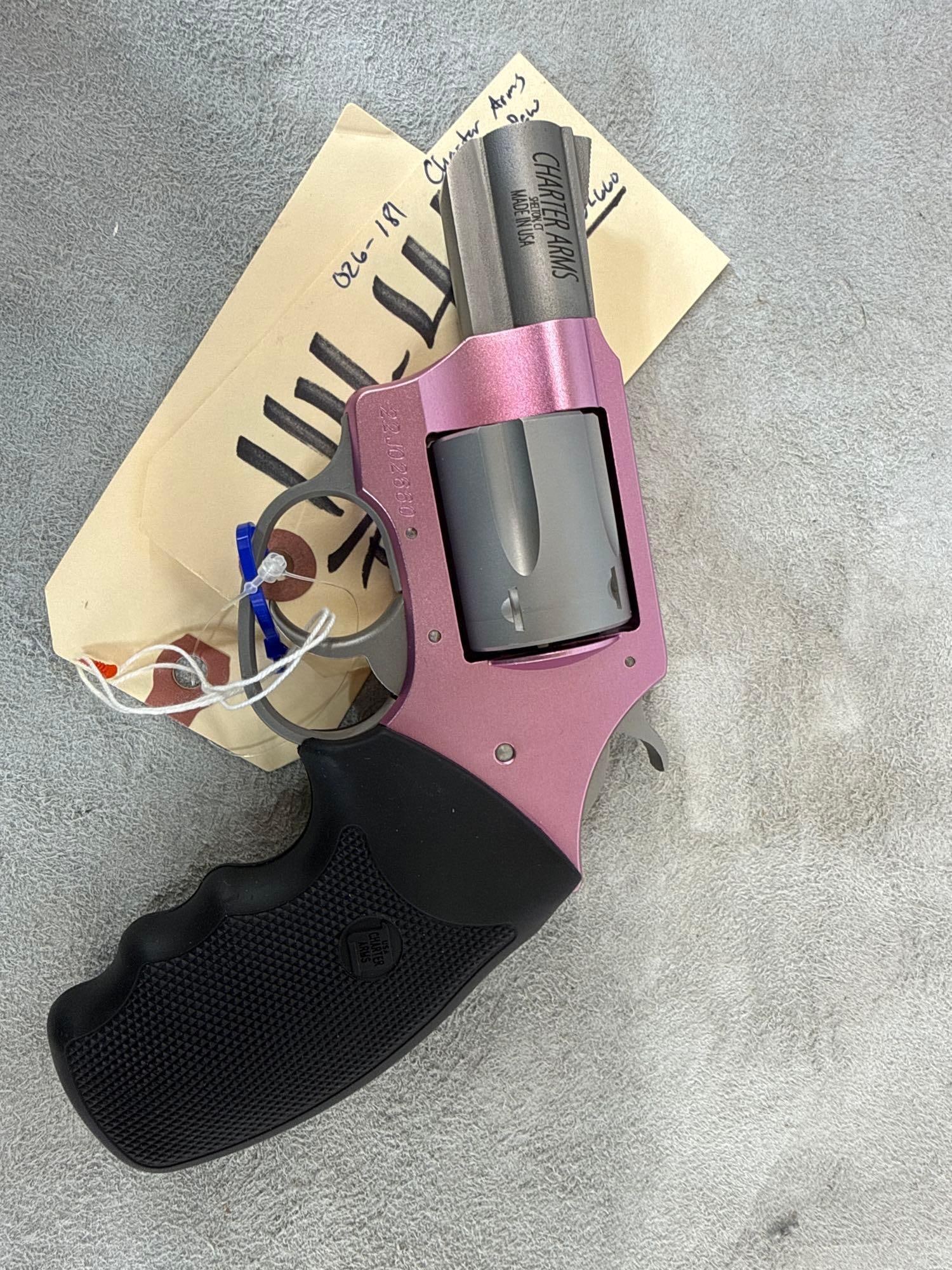 Charter Arms Southpaw Lady .38 Spl Revolver: 114.41 new in box never fired left handed sn 22J02660