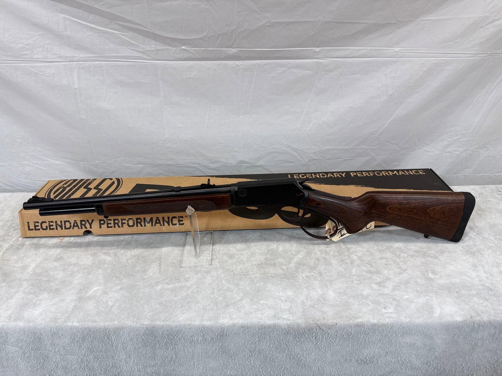 Rossi R95 30-30 Lever Action Rifle (1 of 6)
