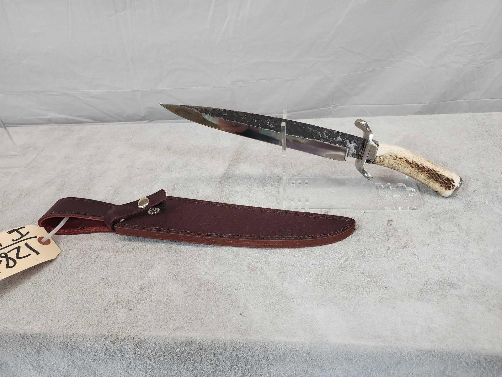 Hand Forged 10" Blade Hunting Knife: 128.17 Awesome look quality craftsmanship antler handle with sheath