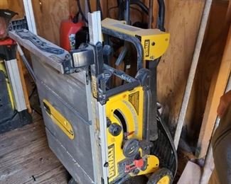 Dewalt Table Saw (1 of 1)