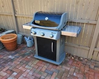 Weber Grill (1 of 1)