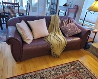 Leather sofa (1 of 1)
