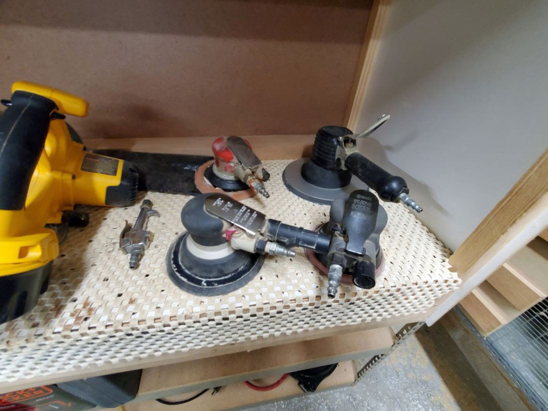 lot air tool sanding discs (1 of 1)