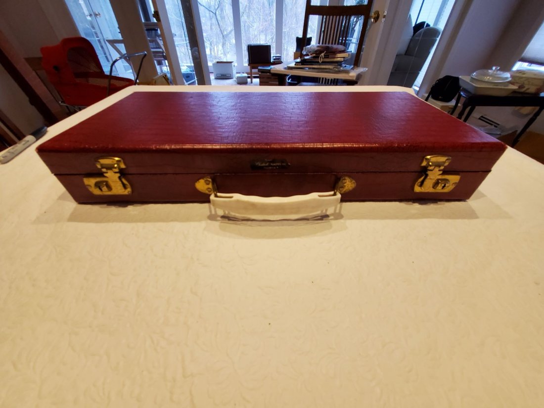 Mahjong set (1 of 5)