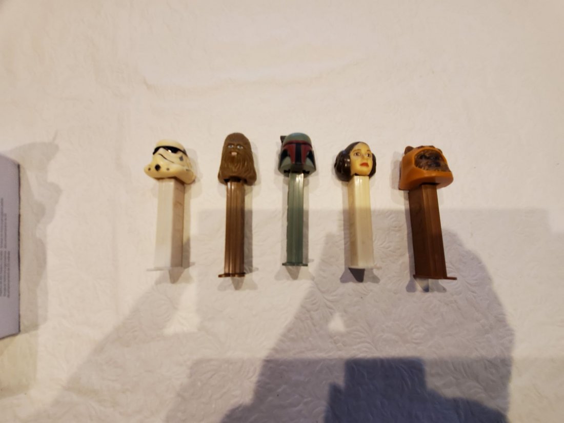 Star Wars pez dispenser collection (1 of 1)