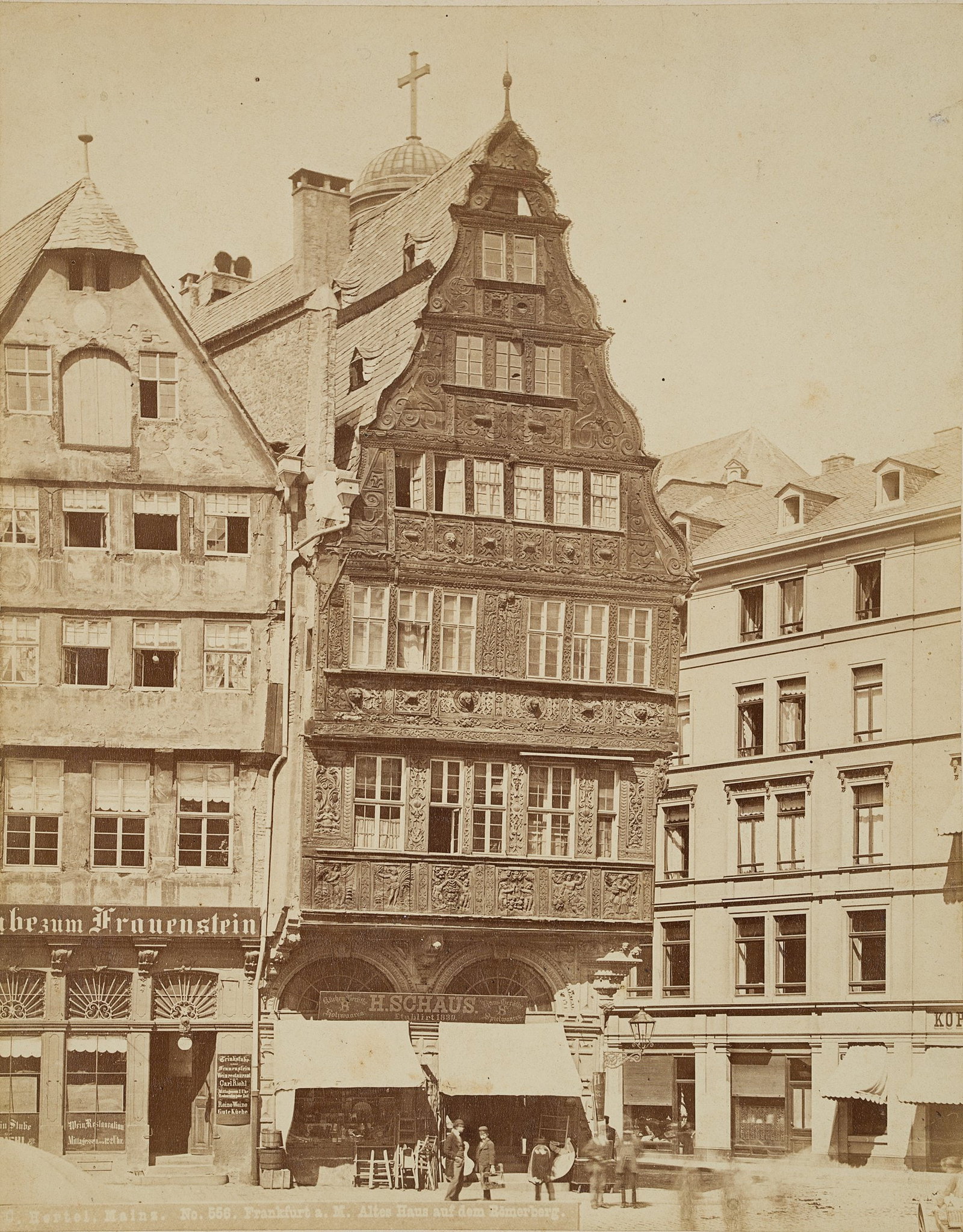 C. HERTEL (1832-1906), Salzhaus, Römerberg, Frankfurt am Main, around 1890, albumen paper print: Carl Hertel (1832 Darmstadt - 1906 Auerbach a. d. Bergstaße): Salzhaus, Old House on the Römerberg in Frankfurt am Main, c. 1890, albumen paper print Technique: albumen paper print, mounted 