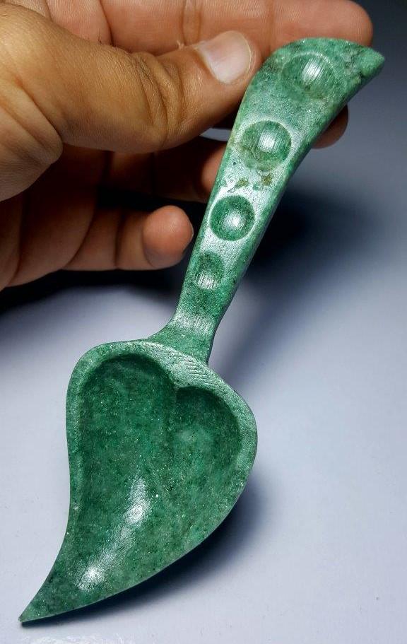 70.2 Gram Natural Aventurine Healing Spoon: 70.2 Gram Natural Aventurine Healing Spoon - 142X43X16 mm : Flat-rate of $23.00 to anywhere. shipping rates are determined by Parcel weight and destination. Combined shipping: We offer combine shippin