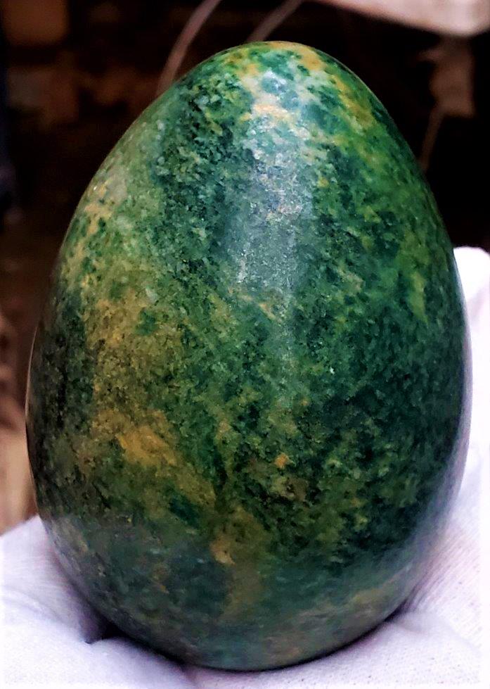 Polished Aventurine Healing Egg - 526 Grams (1 of 3)