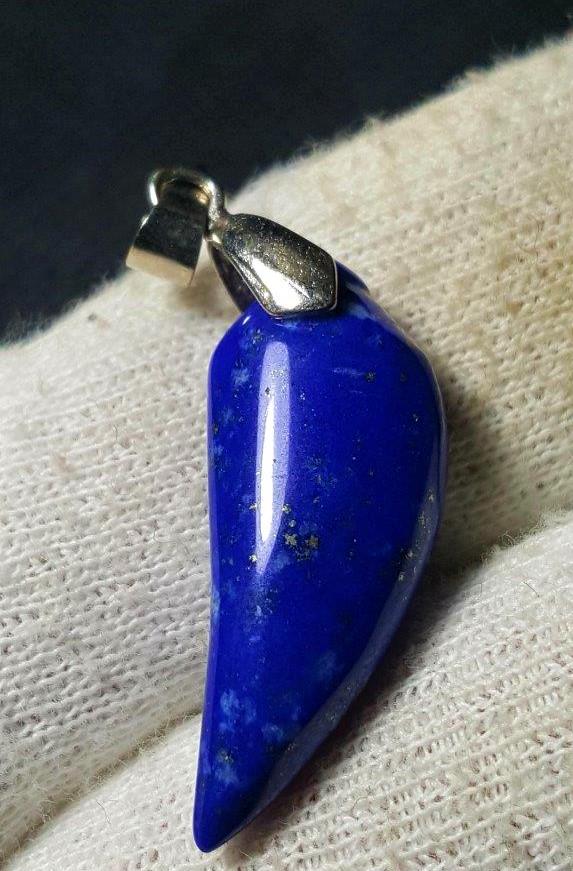 Vintage Style Lapis Lazuli Healing Pendant (1 of 3)