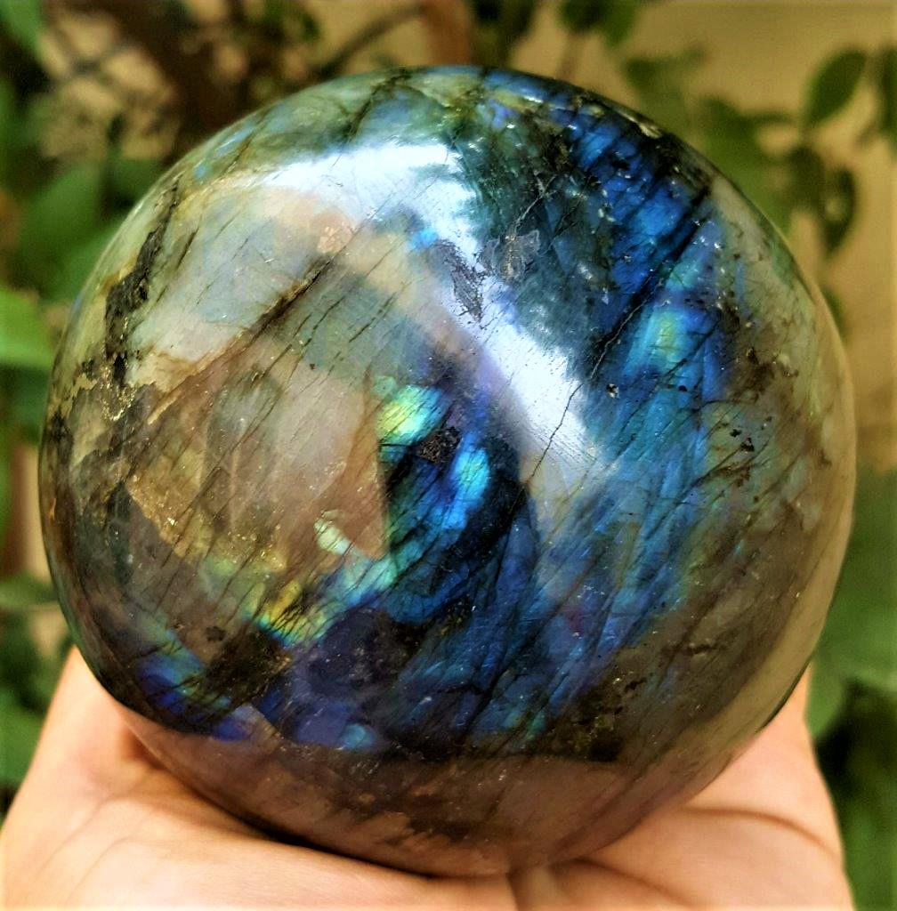 890 Grams Amazing Labradorite Sphere (1 of 6)