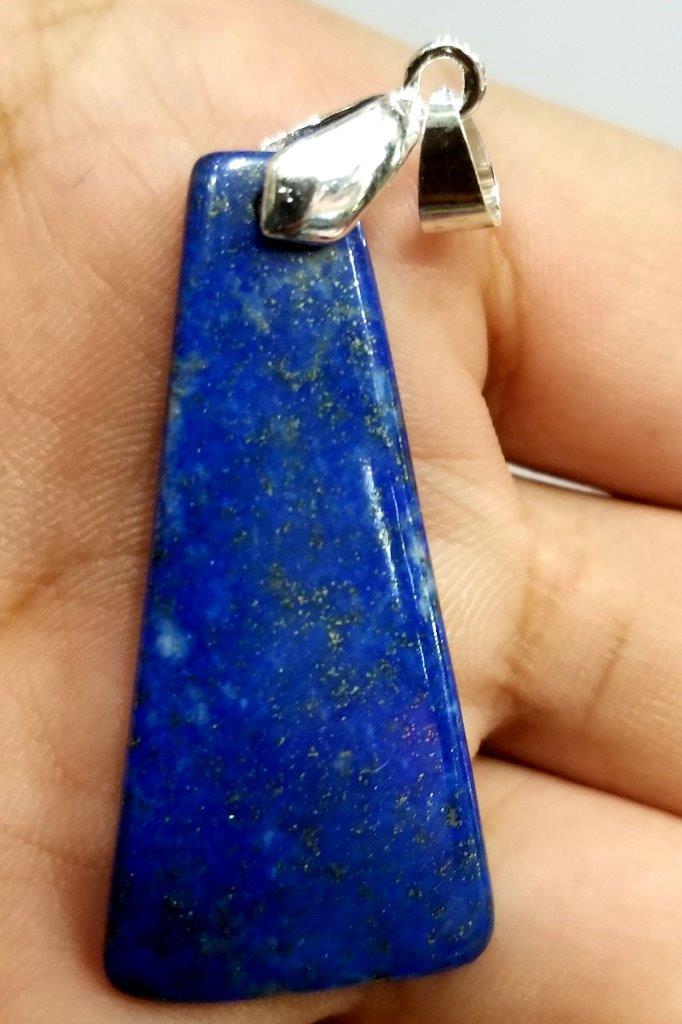 EGYPTIAN STERLING SILVER LAPIS LAZULI PENDANT: EGYPTIAN STERLING SILVER LAPIS LAZULI PENDANT : Flat-rate of $23.00 to anywhere. shipping rates are determined by Parcel weight and destination. 5$ will be charged for each additional item in combined