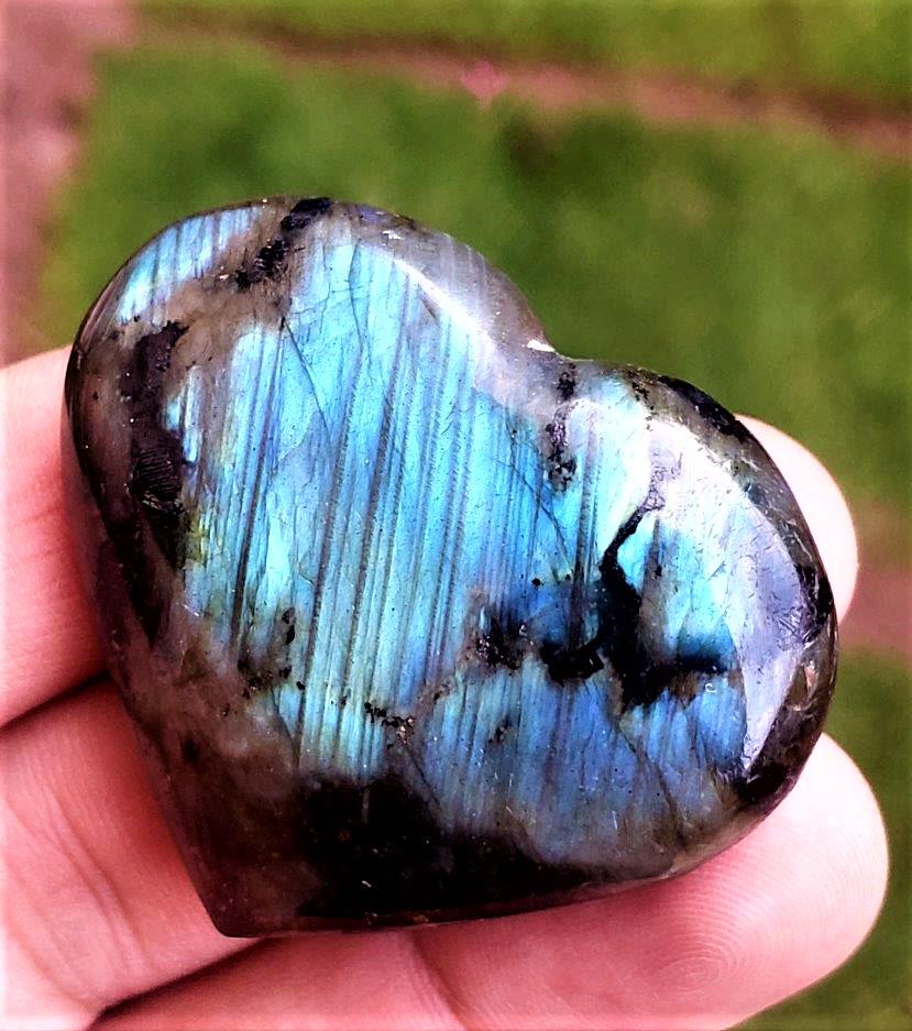 Fire Labradorite Polished Heart Tumbled Stone: Fire Labradorite Polished Heart Tumbled Stone - 38X44X14 mm: Flat-rate of $23.00 to anywhere.shipping rates are determined by Parcel weight and destination.5$ will be charged for each additional item