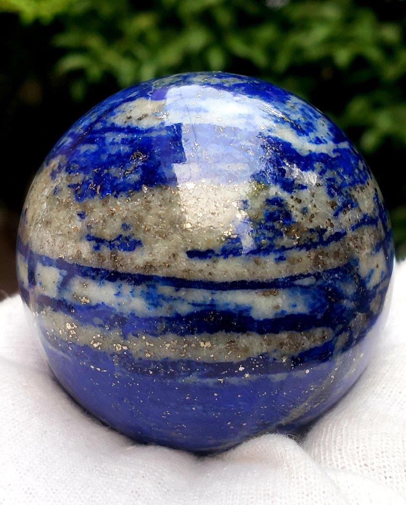 Lapis Lazuli Healing Sphere - 229 Grams: Top Quality Natural Polished Lapis Lazuli Healing Sphere - 229 Grams - Diameter -53 mm: Flat-rate of $36.00 to anywhere.shipping rates are determined by Parcel weight and destination.5$ will be charge