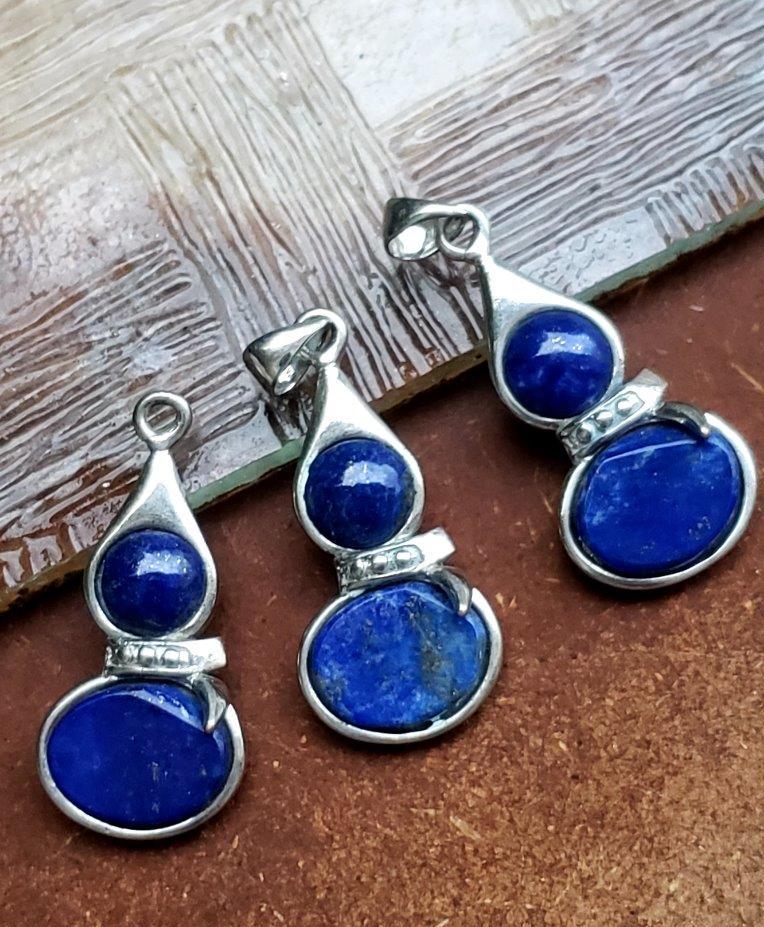 Lapis Lazuli Pendants - Handmade Jewelry: Sterling Silver Lapis Lazuli Pendants - Handmade Jewelry - 30X14X4 mm: Flat-rate of $23.00 to anywhere.shipping rates are determined by Parcel weight and destination.5$ will be charged for each additi