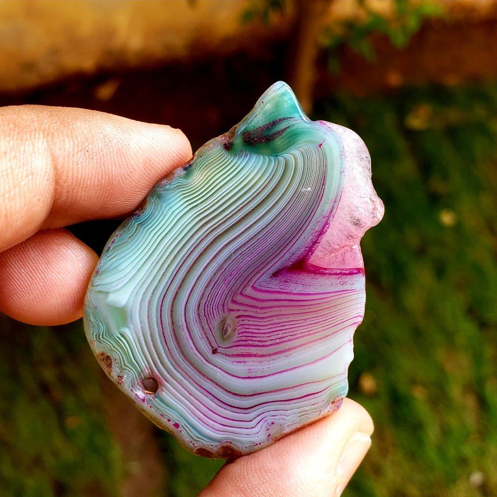 Agate SliCe: Agate SliCe - 49X38.5X5 mm: Flat-rate of $23.00 to anywhere.shipping rates are determined by Parcel weight and destination.
