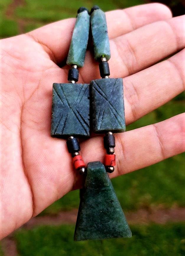 Ancient Serpentine, Scorzalite, Chalcedony Necklace: Ancient African Serpentine, Scorzalite, Greenish Chalcedony Necklace: Flat-rate of $23.00 to anywhere.shipping rates are determined by Parcel weight and destination.