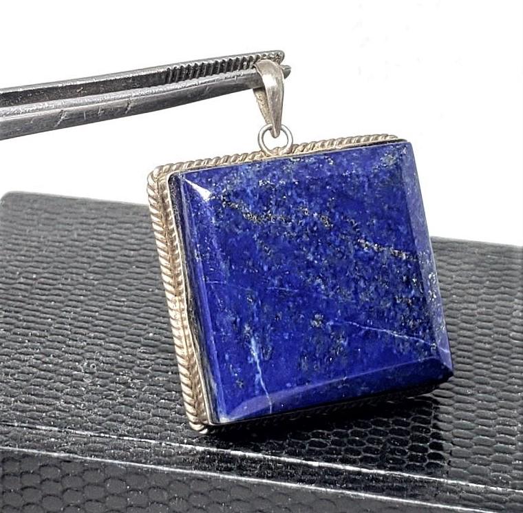 Sterling Silver Lapis Lazuli Fashion Pendant: Sterling Silver Lapis Lazuli Fashion Pendant - 33X32X9 mmShipping: $23.00.shipping rates are determined by Parcel weight and destination.