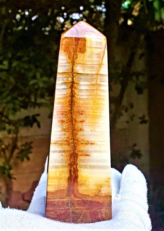 Onix Tower - 381.3 Grams (1 of 3)